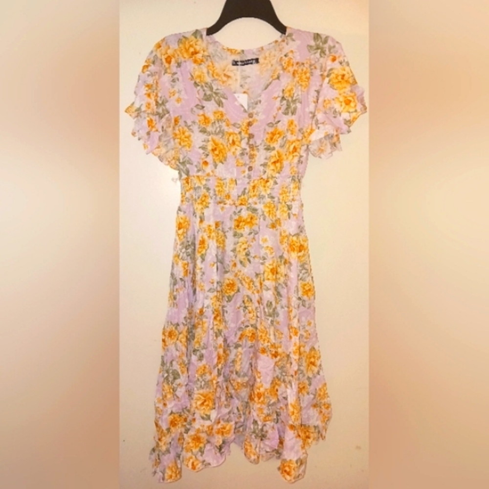 NEW CUTE FLORAL UNWORN WITH TAGS XL DRESS